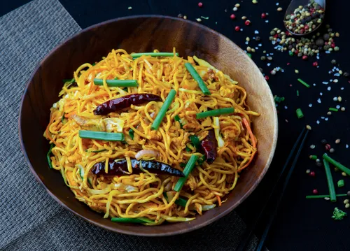 Singapore Noodles | Thekawloon.com | Kawloon Chinese Restaurant, Abu Dhabi, UAE